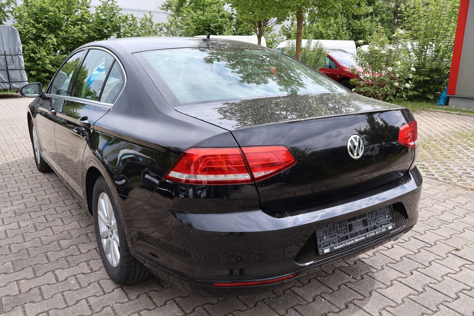 Fahrzeugabbildung Volkswagen Passat Lim. Comfortline BMT/Start-Stopp