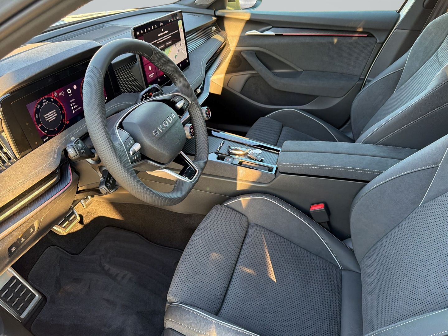 Skoda Superb - Bild 14