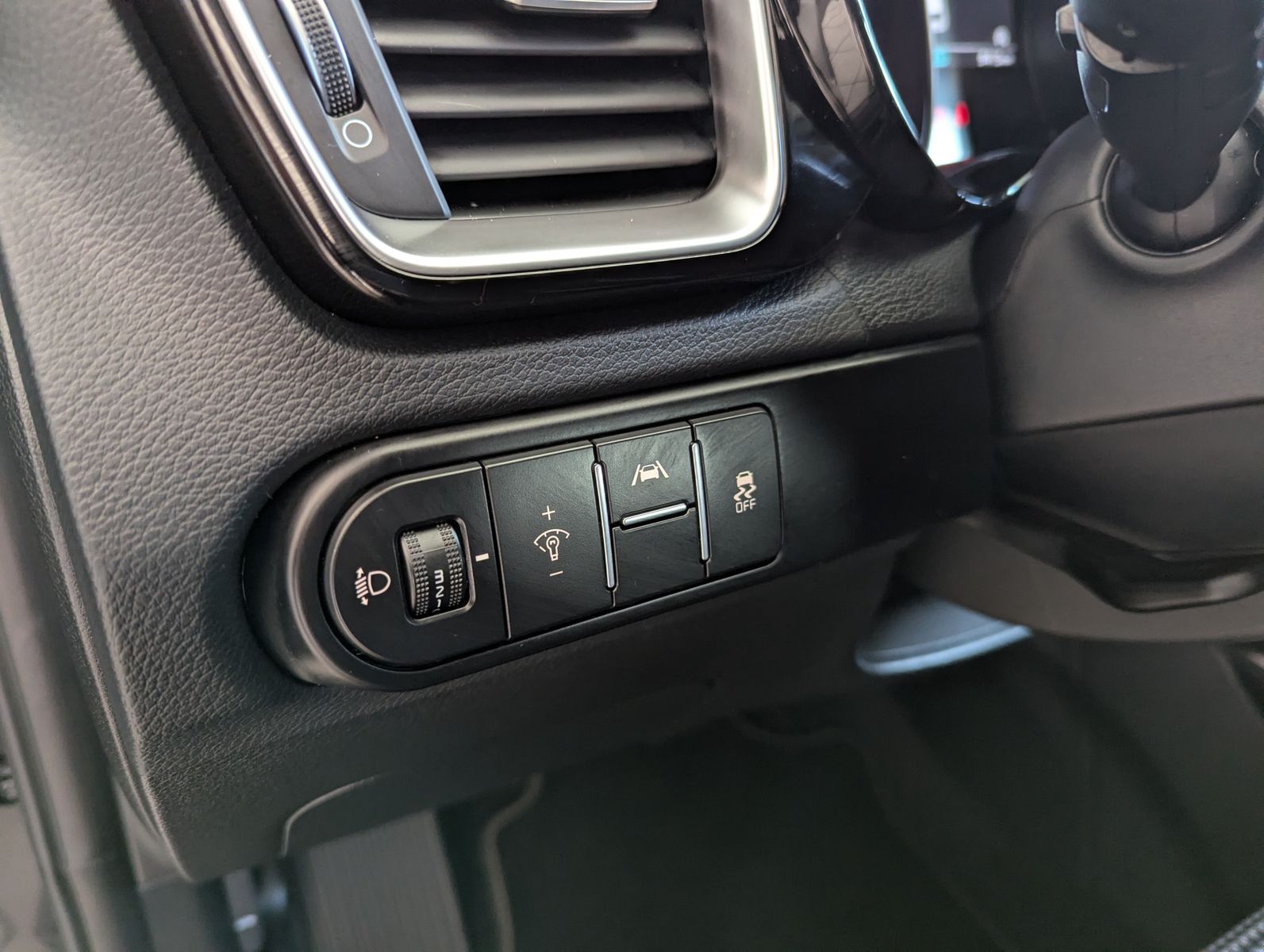 Fahrzeugabbildung Kia cee'd Sportswagon 1.5 Ultim Style-Pak JBL ACC 7J