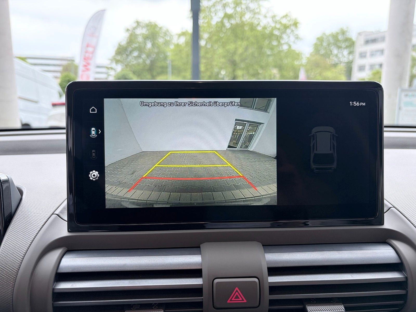 Fahrzeugabbildung Hyundai Inster Elektro FWD 85 kW Trend KlimaA,Navi,SHZ