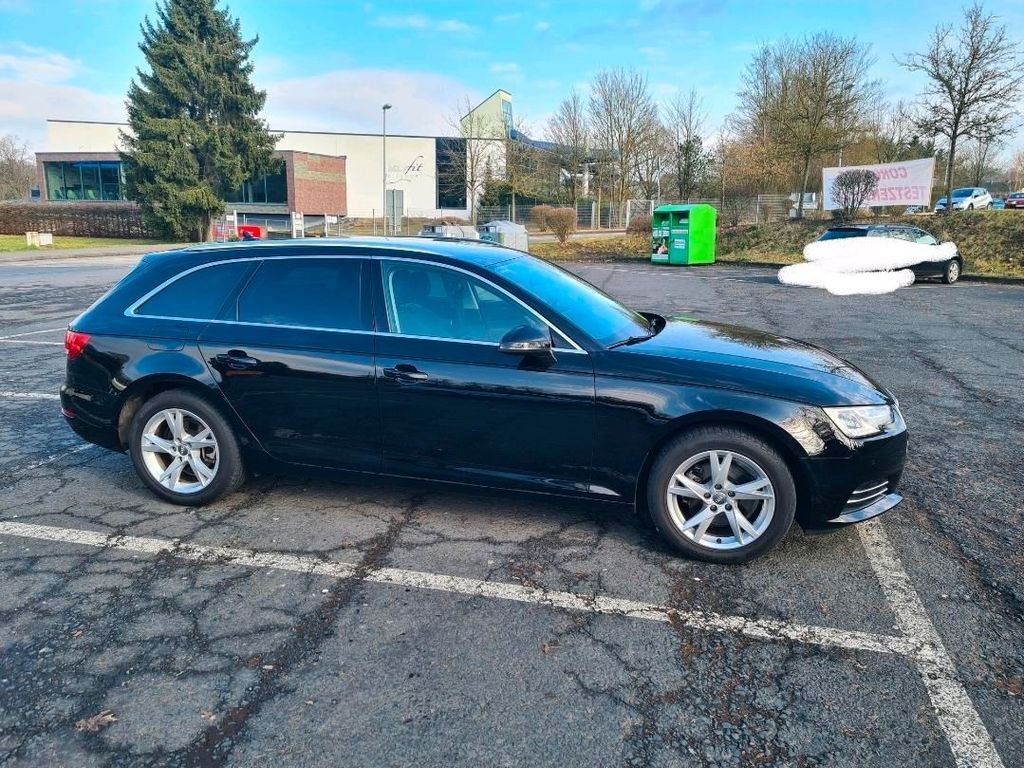 Image of Audi A4