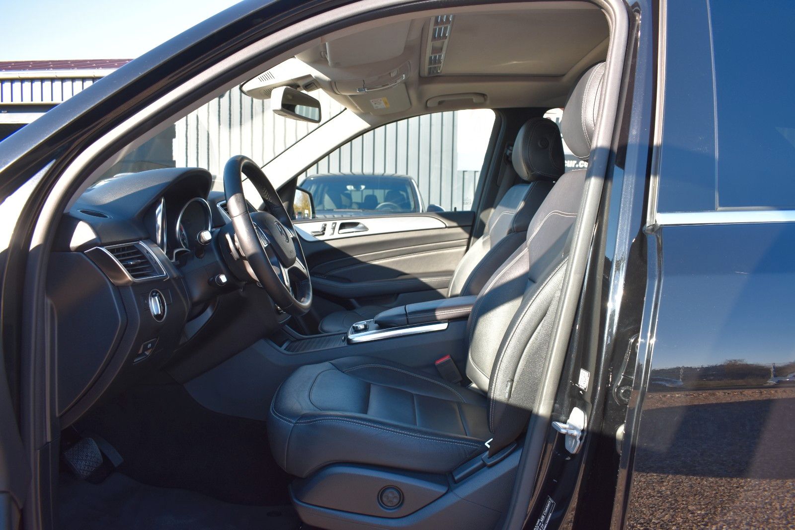 Fahrzeugabbildung Mercedes-Benz ML 350 CDI BlueTec AHK GSD Intel.Light.Sys.Onlin