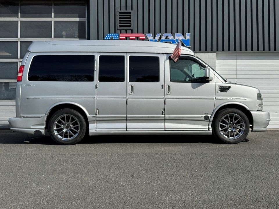 Fahrzeugabbildung Chevrolet Express Chevy Van Explorer Ltd. ALLRAD Stabitrac