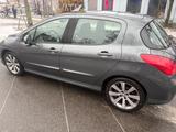 Peugeot 308 Allure 155 THP Automatik Allure - Peugeot 308 Gebrauchtwagen in Berlin