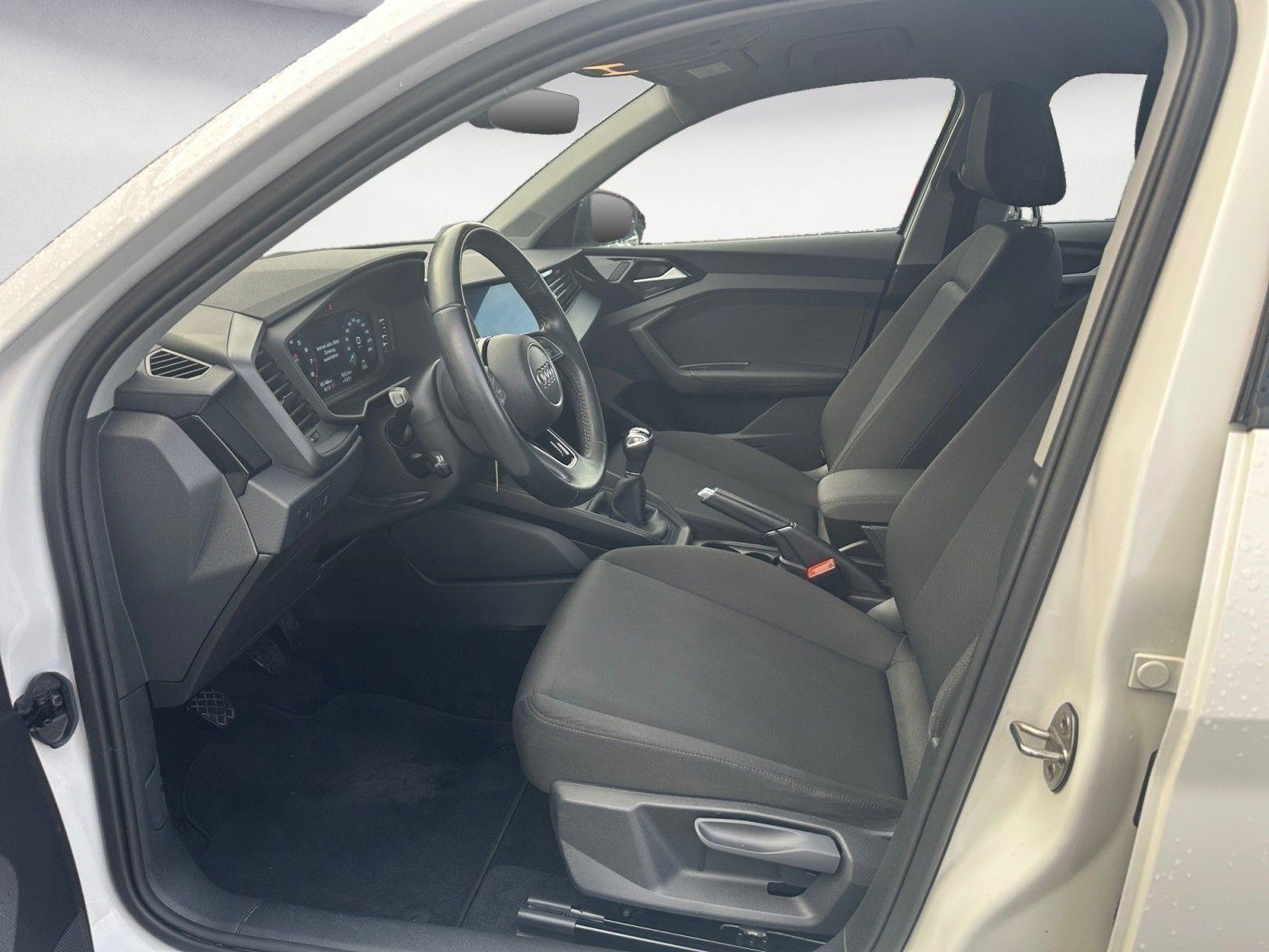 Audi A1 Sportback 30 TFSI Virtual APS Sitzheizung