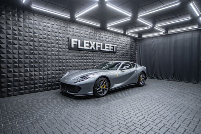 Ferrari 812 Superfast  Lift 2xKamera Carbon NO OPF