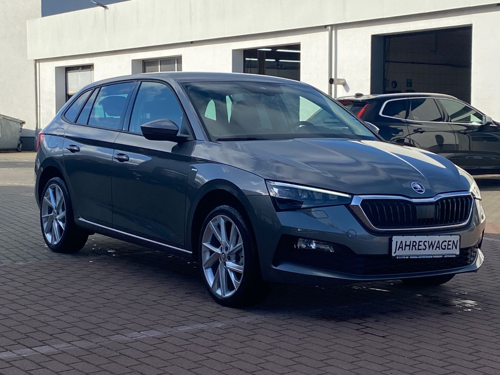 Fahrzeugabbildung SKODA Scala 1.0l TSI TOUR LED*AHK*5 JahreGarantie*GRA