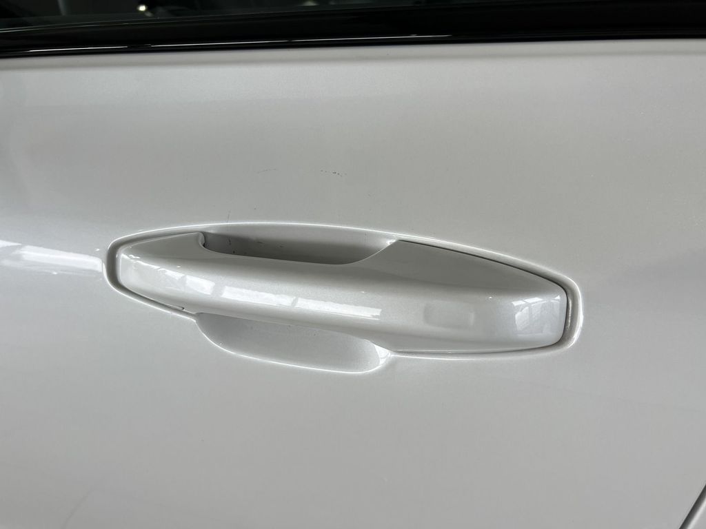 Volvo S60 T8 Ultimate Dark Recharge AWD B&W Massage