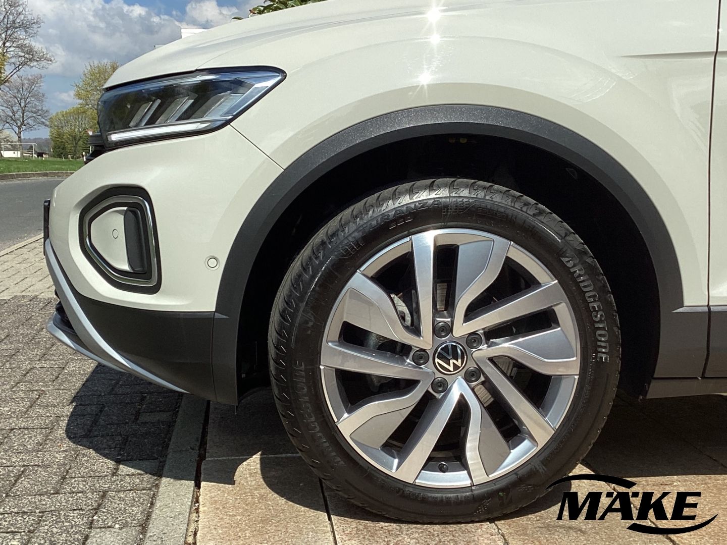 T-Roc GOAL 1.5 TSI DSG AHZV RFK NAV LED ACC 18''
