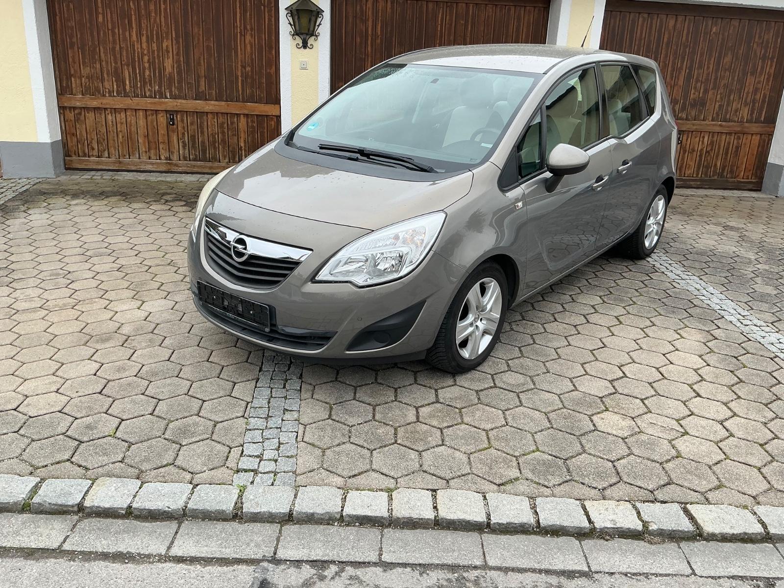 Opel Meriva B Edition