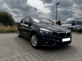 BMW 218i Active Tourer Automatik | HU & AU Neu - BMW 2er Reihe mit Benzin-Antrieb: Kombi, Automatik