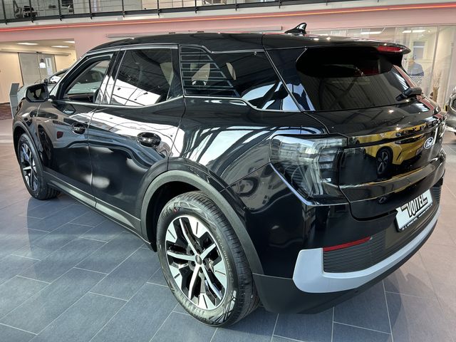 Ford Explorer Select RWD