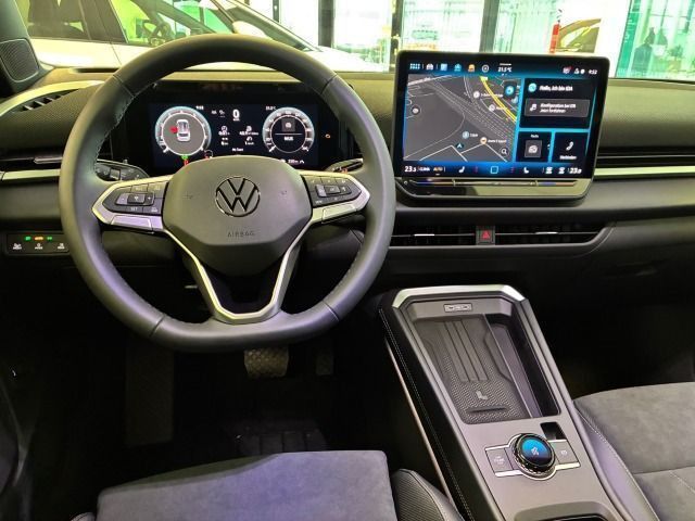 Volkswagen T-Roc - Bild 2