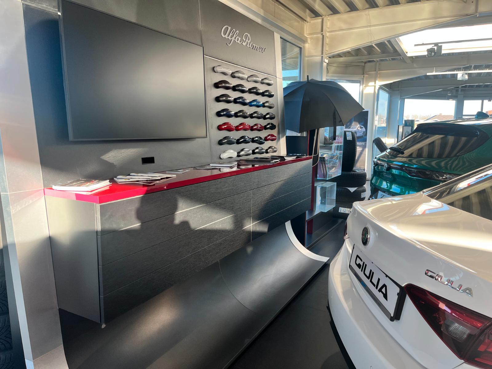 showroom-image-main