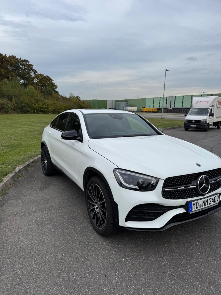 Mercedes-Benz GLC 300 4MATIC Coupé Autom. AMG Line