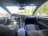 Volkswagen Golf 2.0 TSI DSG BMT GTI GTI - Gebrauchtwagen von Privatanbietern mit TÜV