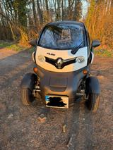 Renault Twizy mit Flügeltüren zzgl. Batteriemiete - weiße Renault Twizy