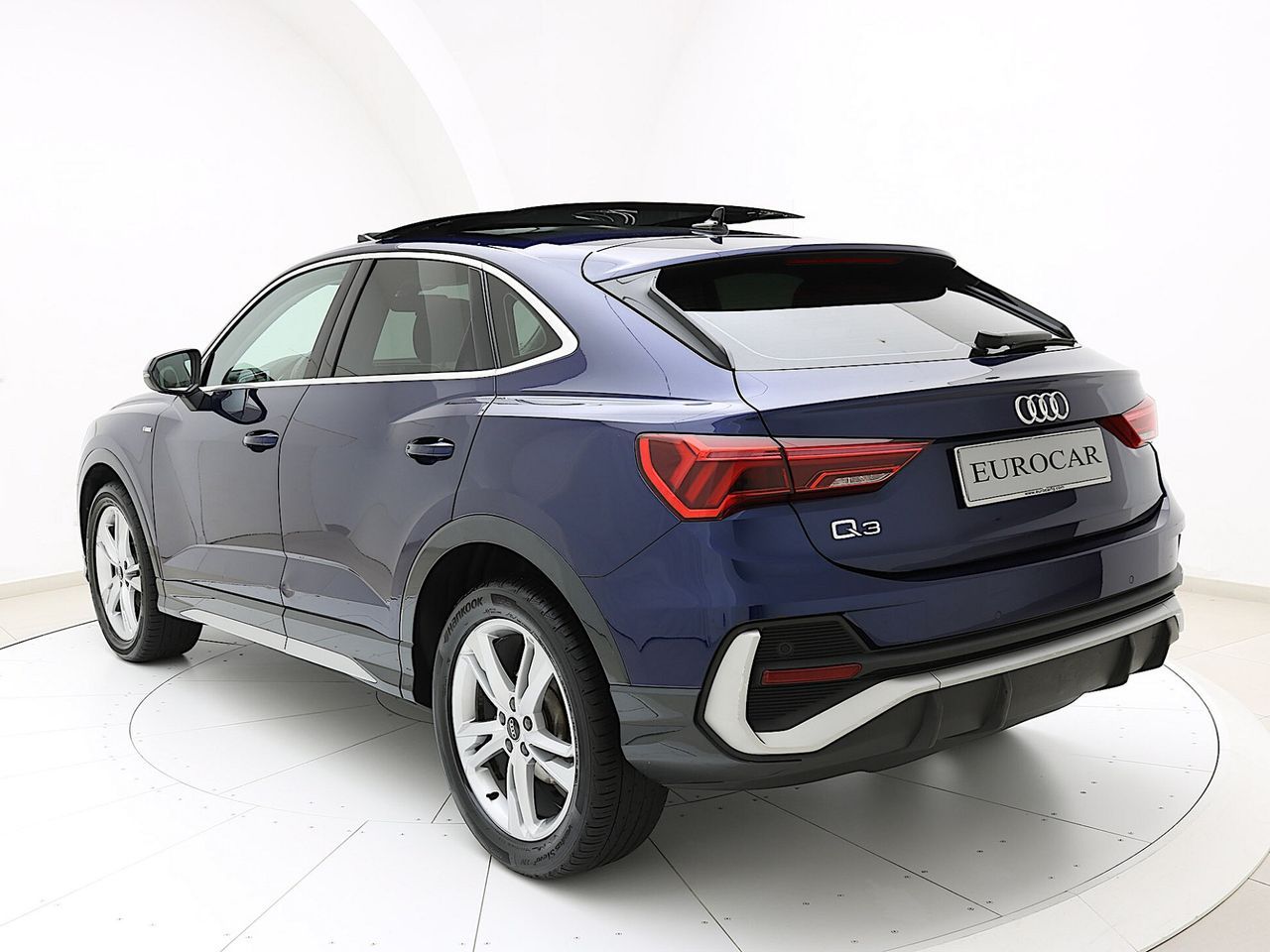 Audi Q3 SPB 35 TDI S Line Edition TETTO APRIBILE imagem 3
