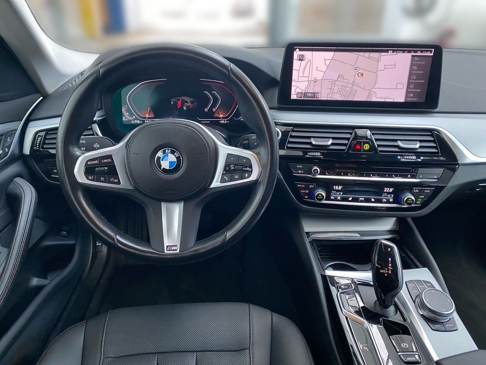 BMW 520d xDrive Touring HUD LC Prof. WLAN PA RFK foto 3