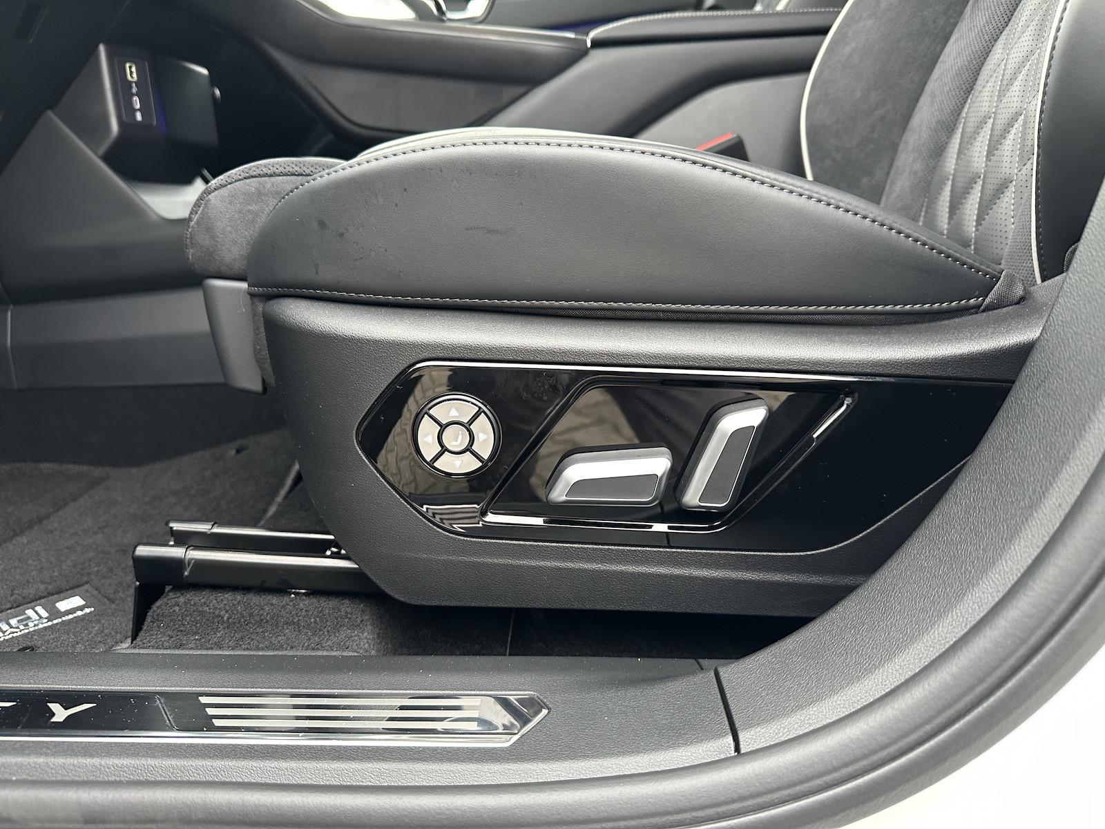 GWM Wey 03 2.0 PHEV Luxury AWD 442 PS / SitzkomfortP