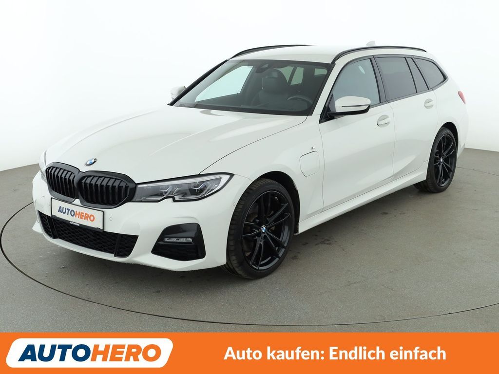 Image of BMW 320