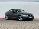 BMW 320i Lim. PDC*A/C*XENON*1.Hd.* - BMW 320 aus 2012: 320i