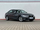 BMW 320i Lim. PDC*A/C*XENON*1.Hd.* - BMW 320 aus 2012: 320i