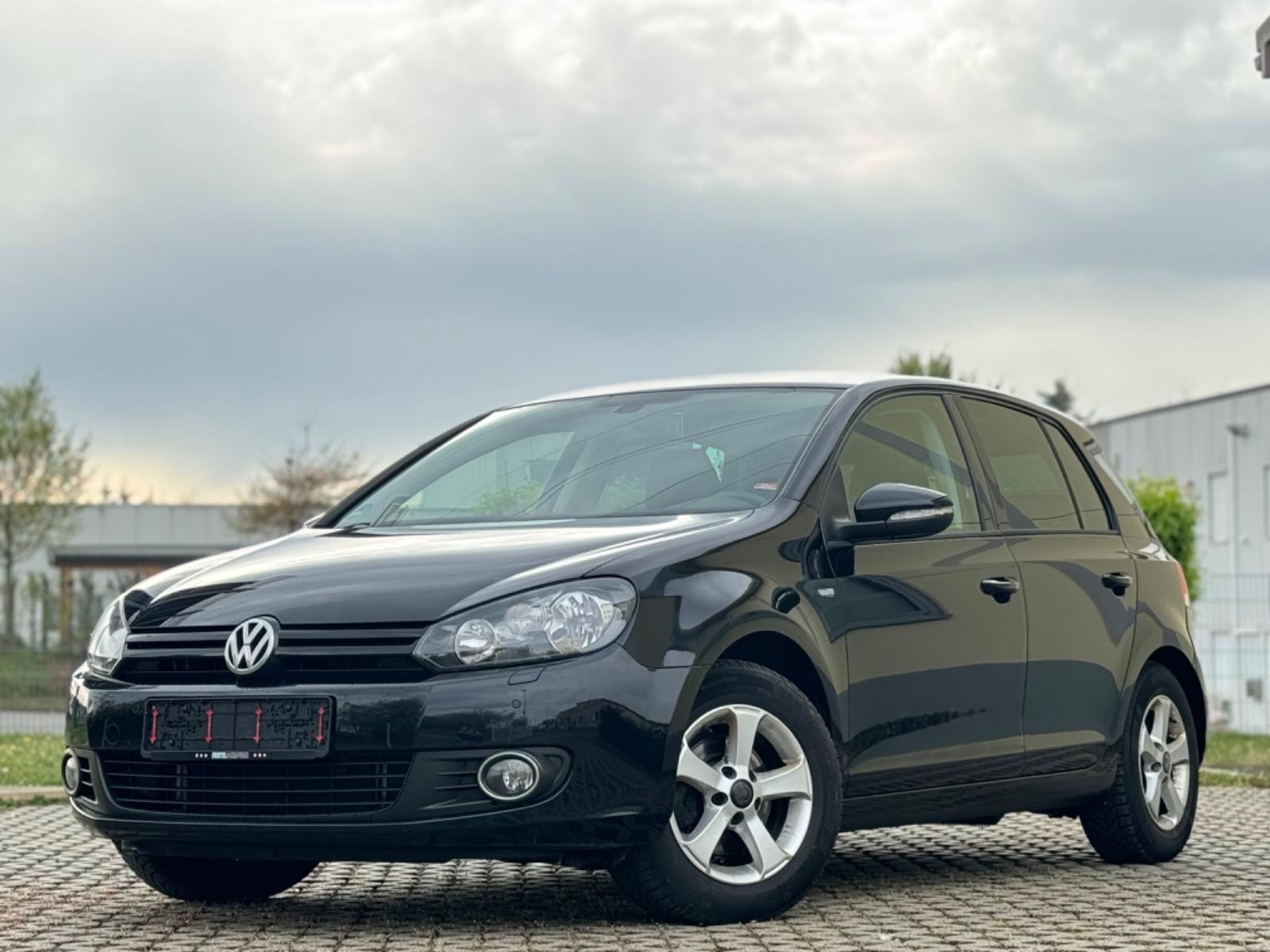 Volkswagen Golf VI Match*KLIMAAUT*SHZ*PDC*AHK*MULTILNK*TÜV*