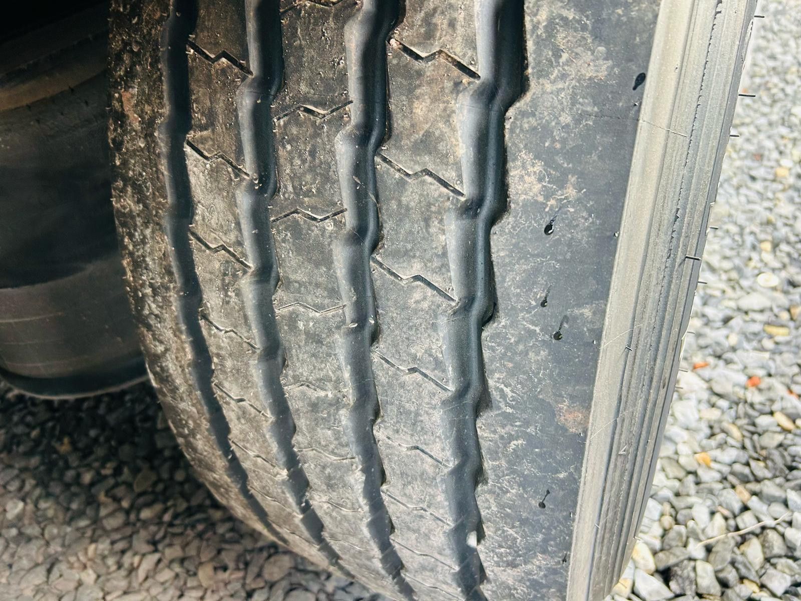 Fahrzeugabbildung Krone Schiebeplanen Auflieger TÜV Neu