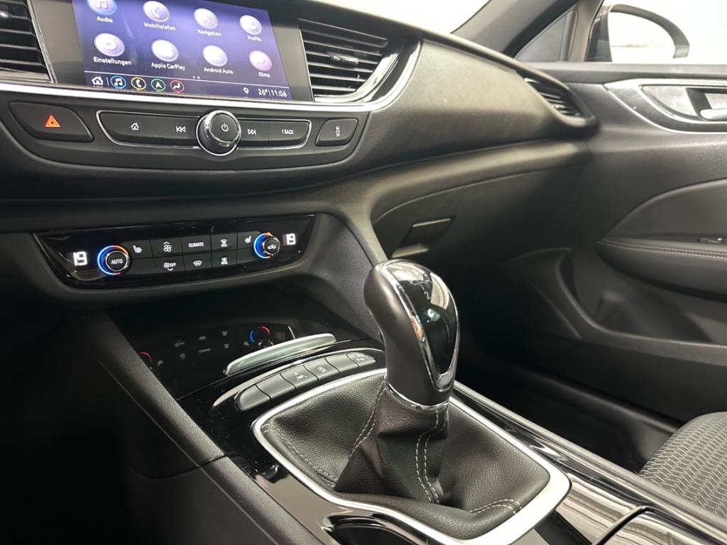 Opel Insignia B Sports Tourer Business NAV LED AHK KA