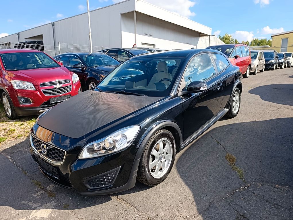 Volvo C30 D2 Kinetic*NAVI*PDC*KLIMAA*MFL*TEMP*USB*ISOF