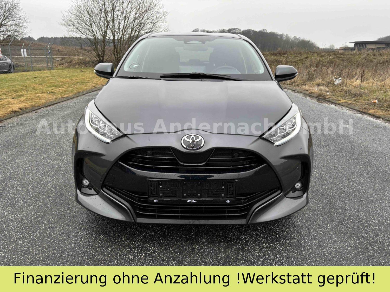 Toyota Yaris Hybrid Comfort*CARPLAY*CAM*LED