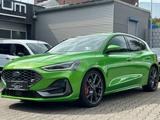 Ford Focus Lim. ST X Performance Head-Up Alcantara - Ford Focus: Grün