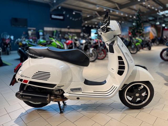 Vespa GTS 300 ABS 