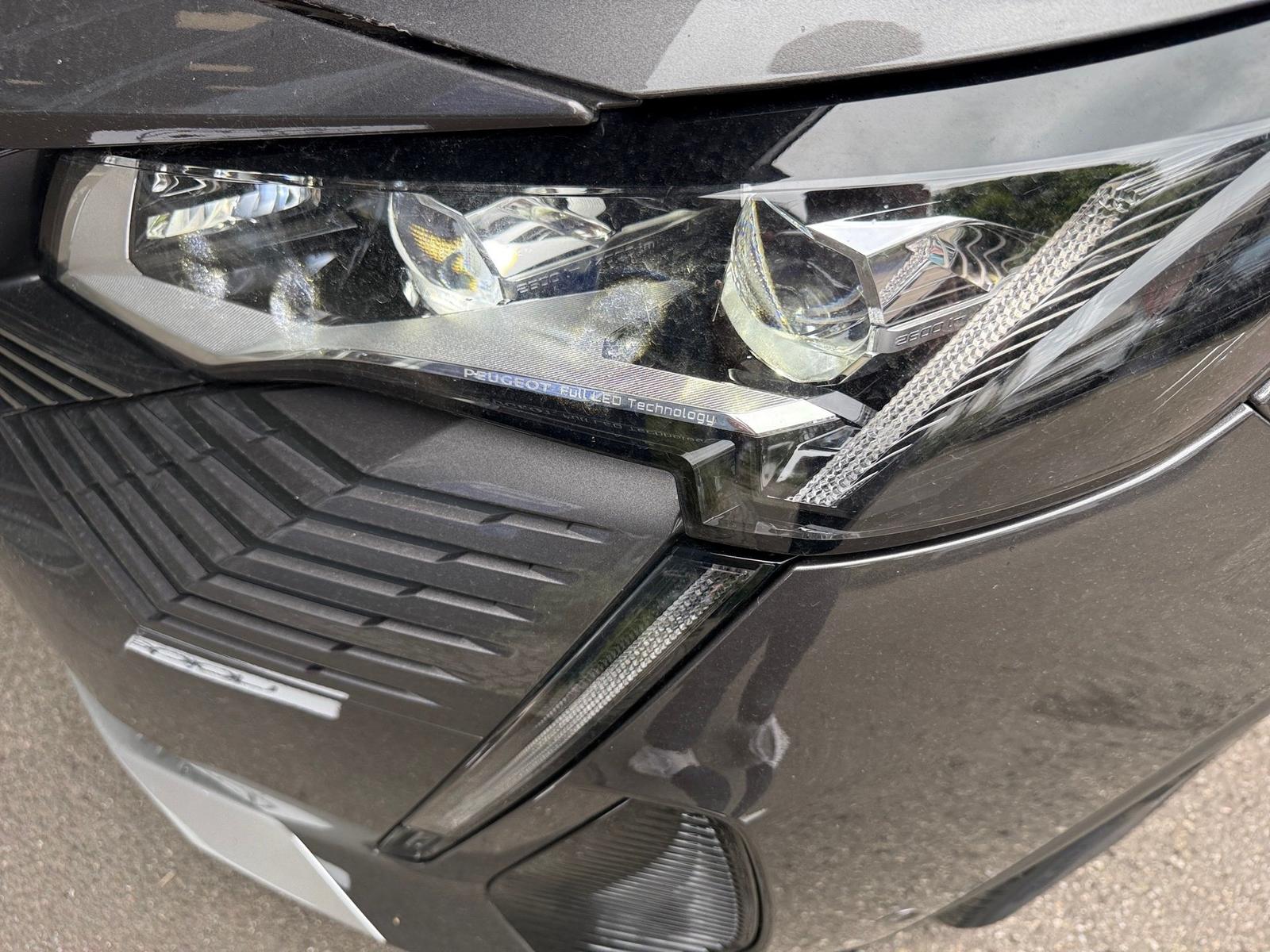 Peugeot 3008 Hybrid 225 (Plug-In) e-EAT8 GT ACC AHK Navi