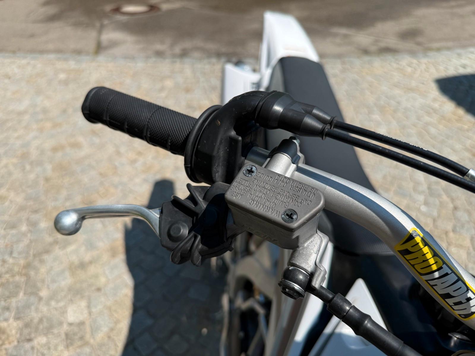 Yamaha  2009 — photo 15