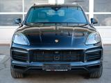 Porsche Cayenne SPORT DESIGN+ACC+360°+HUD+LEDERPAKET - mit Benzin-Antrieb: Allradantrieb, Geländewagen, Automatik