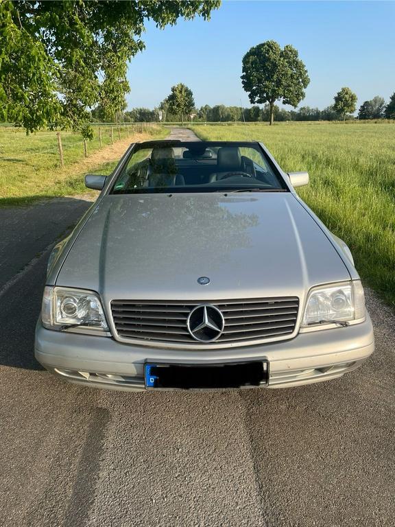 Mercedes-Benz SL 320