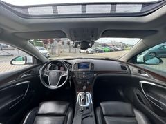 Fahrzeugabbildung Opel Insignia A ST Innov. Autom. Recaro Pano Navi 20"