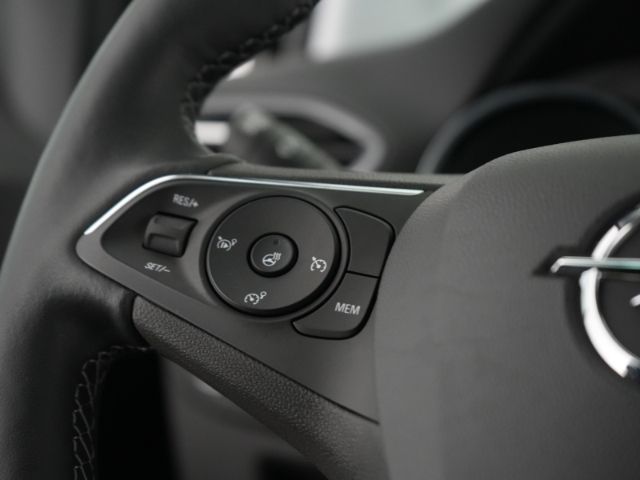 Crossland ELEGANCE AT+LED+NAVI+RÜCKFAHRKAMERA+SI