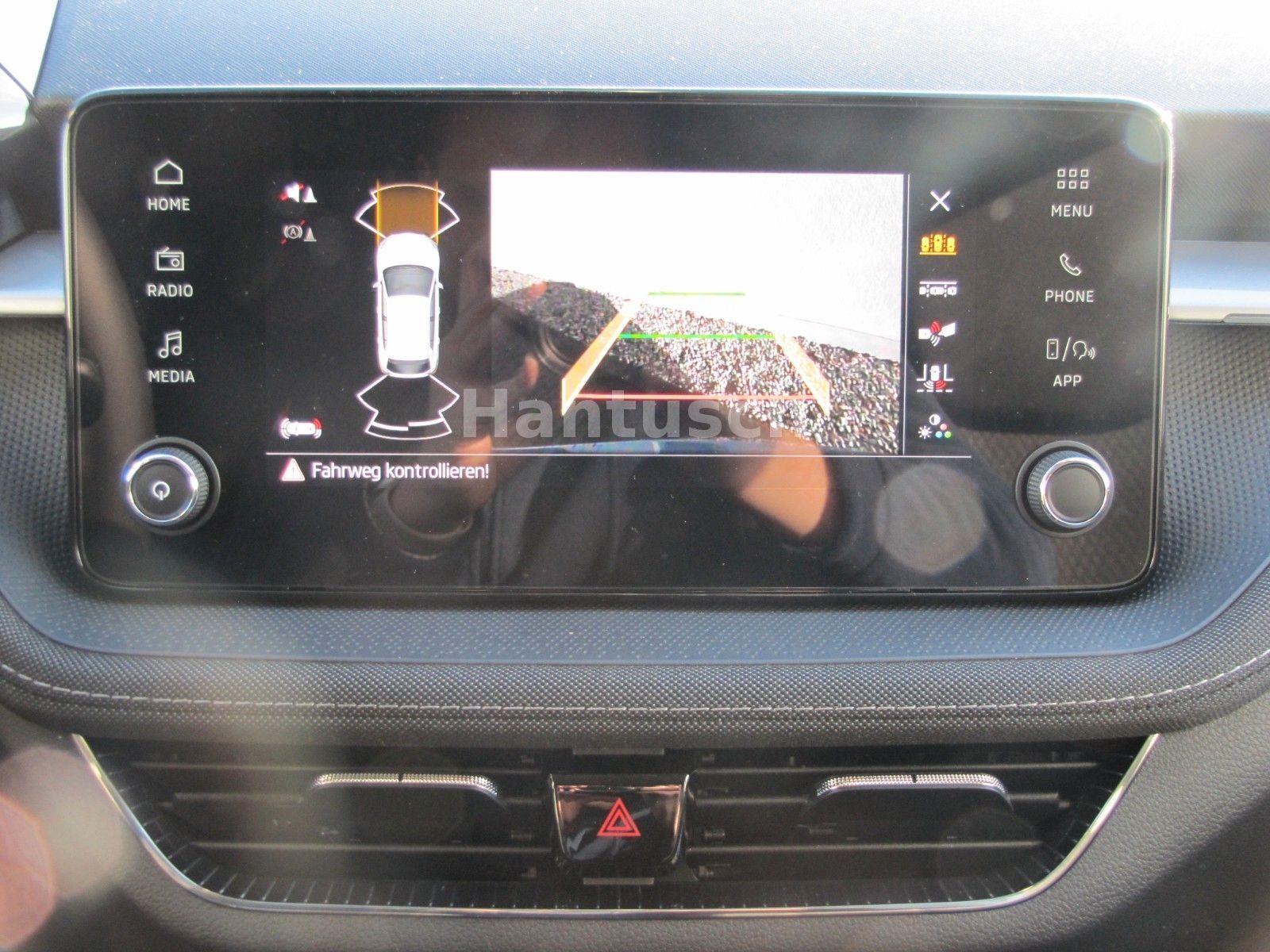 Fahrzeugabbildung SKODA Fabia Tour 1.0l TSI 95PS