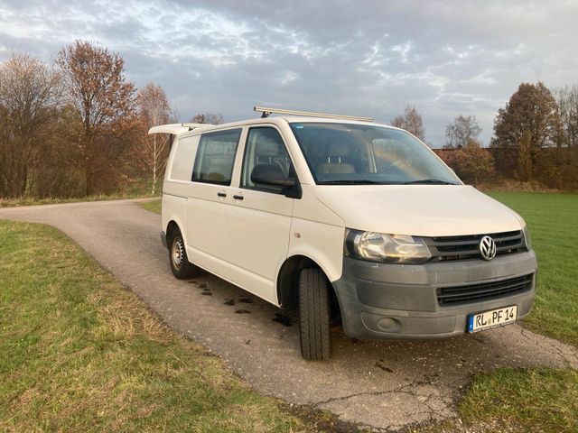 Volkswagen Verkaufe einen VW T5 mit 160000km