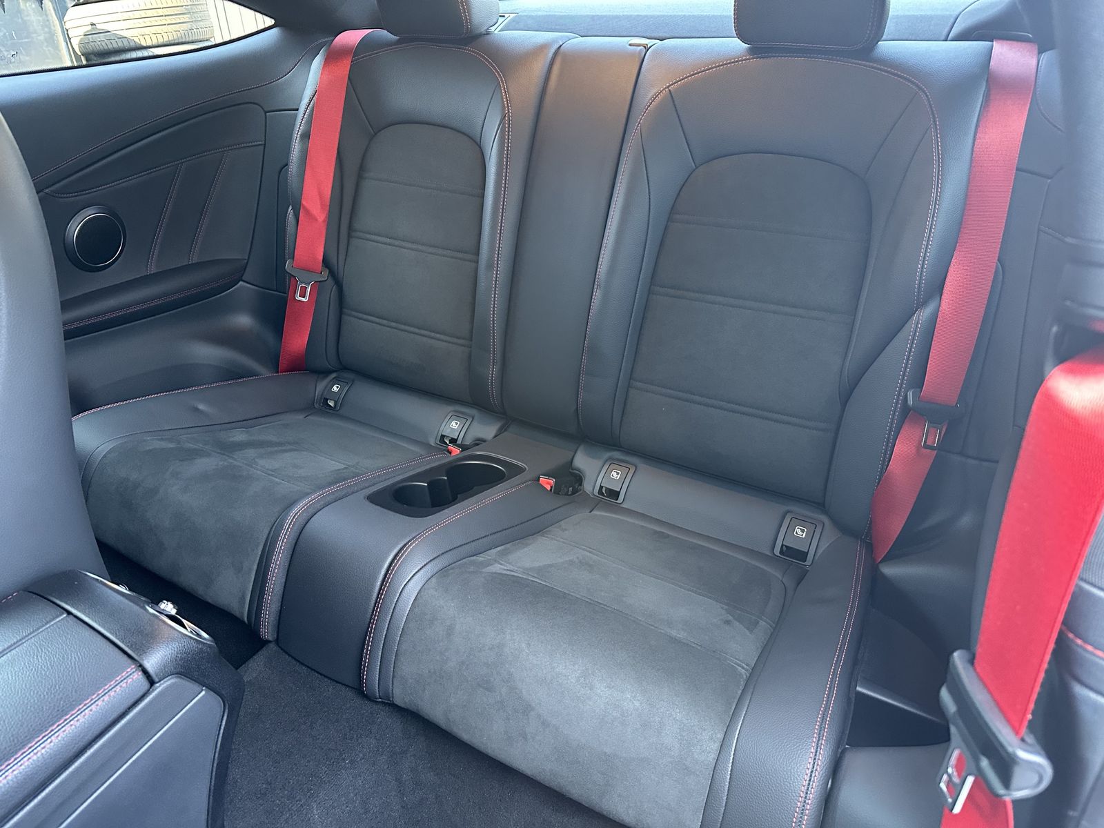 Fahrzeugabbildung Mercedes-Benz C 220d Coupé AMG-Line Plus NAV+LED+KAM+AHK+19ZO