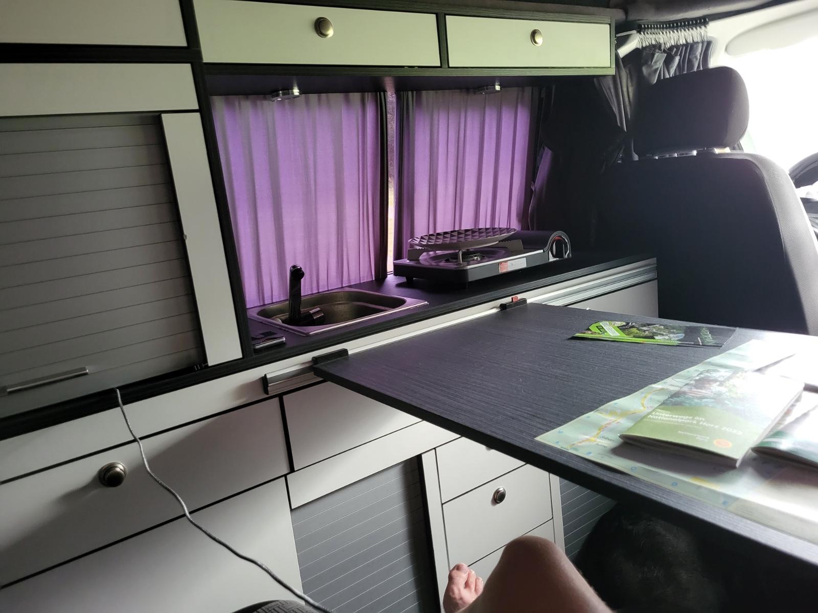 Volkswagen VW T5.2 Camper mit Aufstelldach | 2.0 TDI/102 PS
