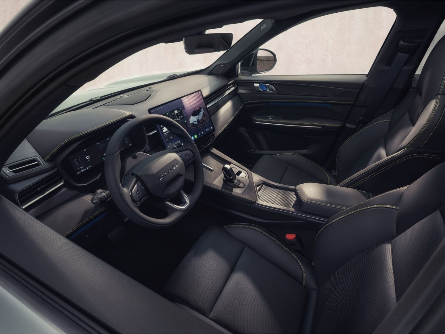 Lynk & Co 01