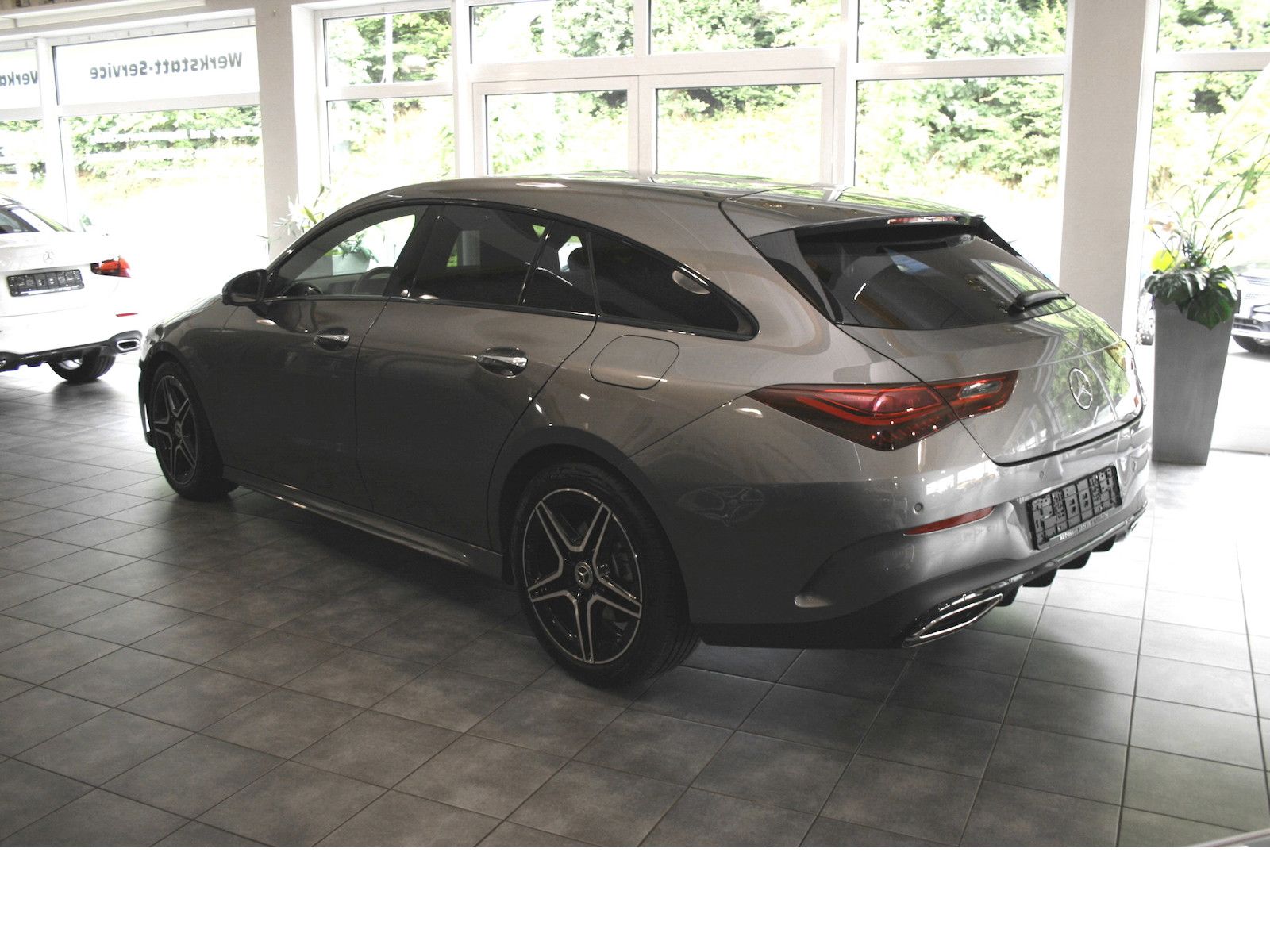 Fahrzeugabbildung Mercedes-Benz CLA 200 Shooting Brake Edition AMG*Night*Distron