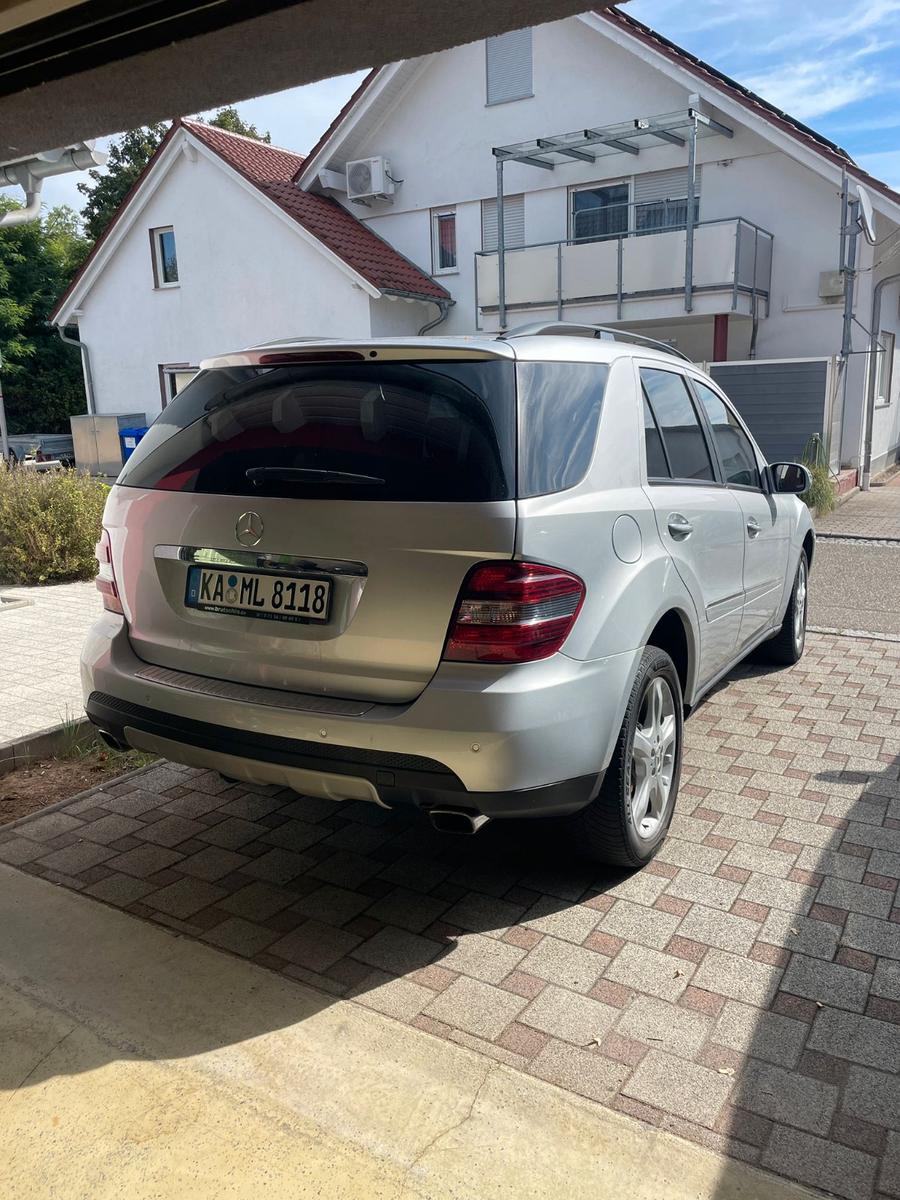 Mercedes-Benz ML 350 / TÜV & Bremsen neu