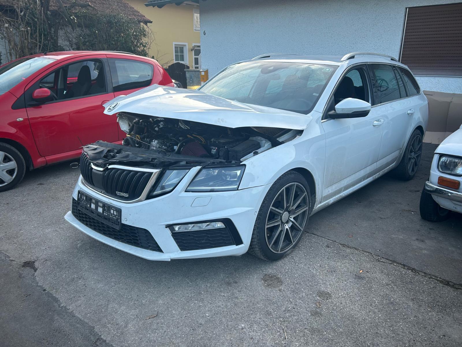 Skoda Octavia Combi RS 4x4, Automatik