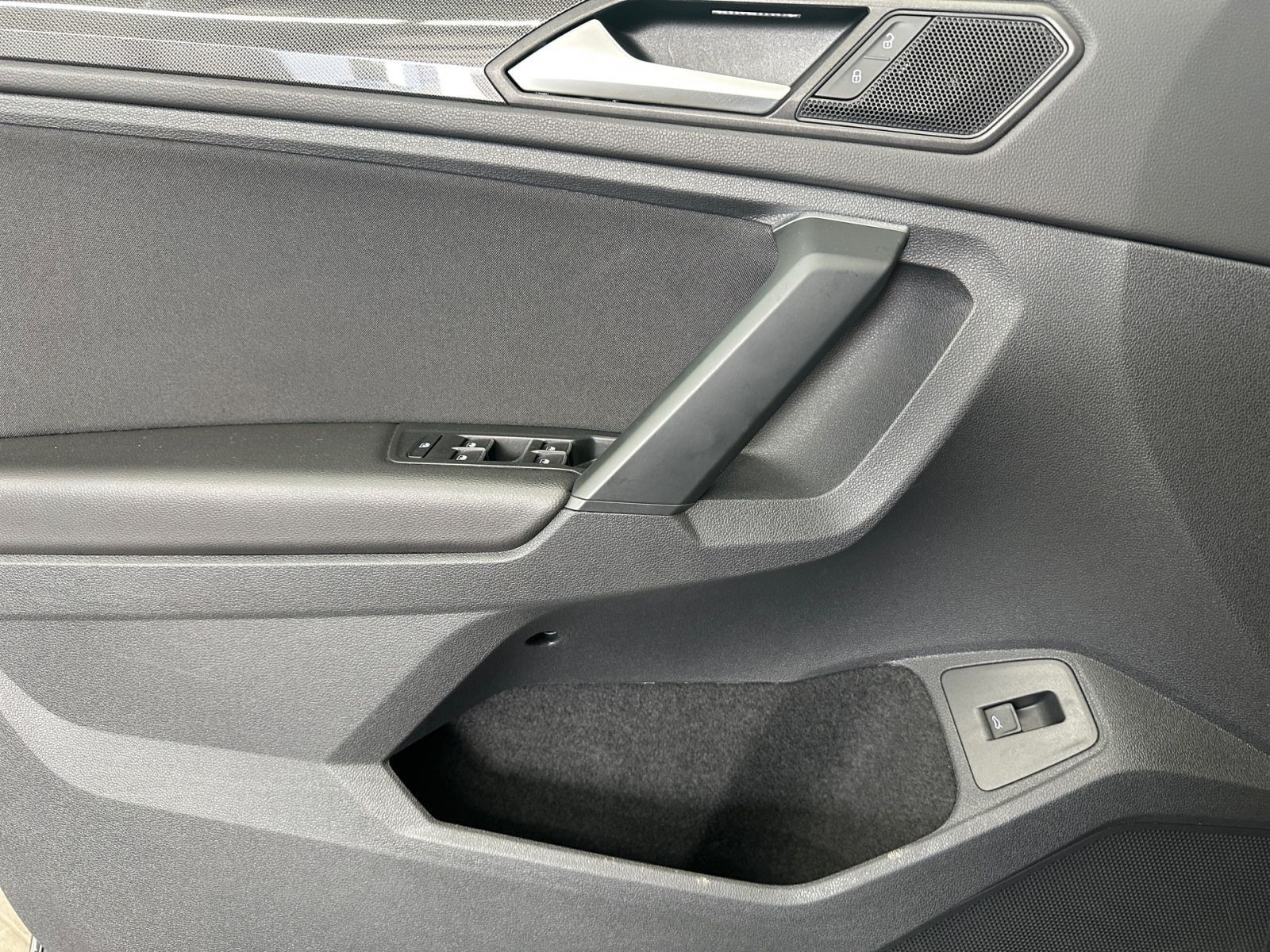 Volkswagen Tiguan - Bild 8