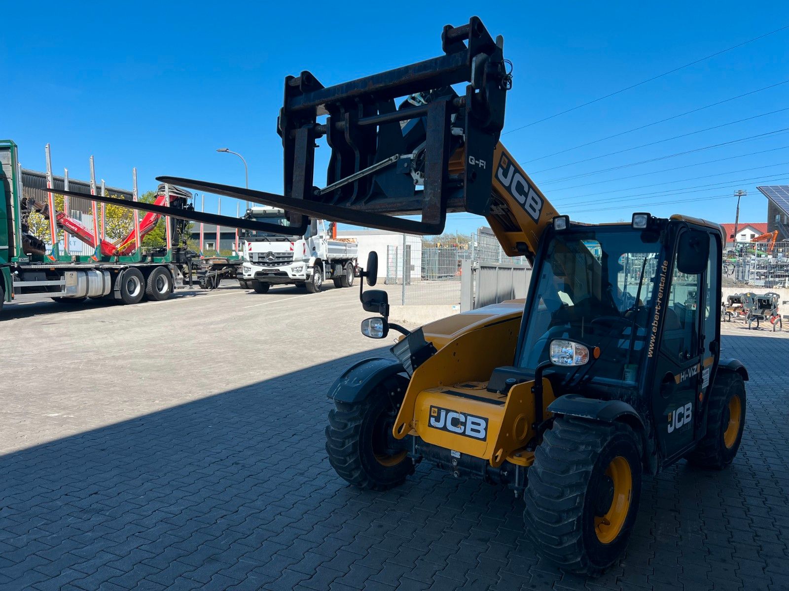 Fahrzeugabbildung JCB 525-60 Teleskop / nur 716h! / 2022 / Gabel